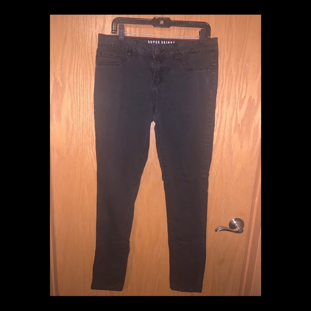Black jeggings